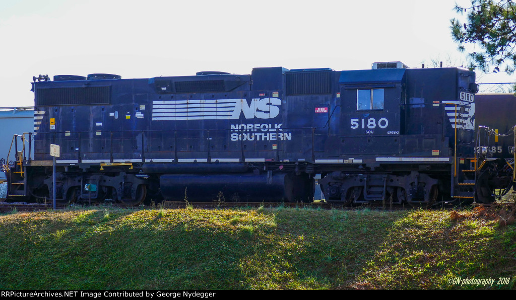 NS 5180 at Yard of SQVR
